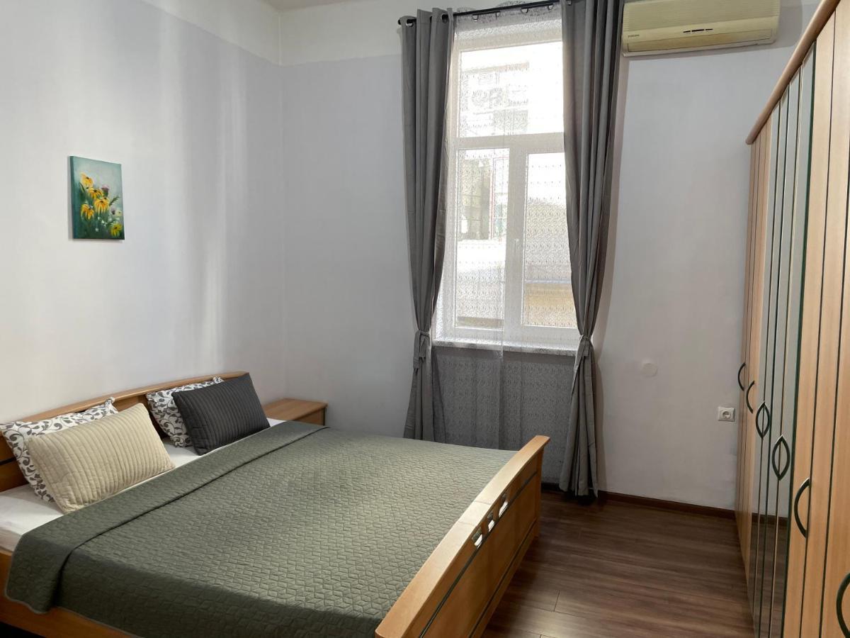 The Central Post Apartments Σόφια Εξωτερικό φωτογραφία